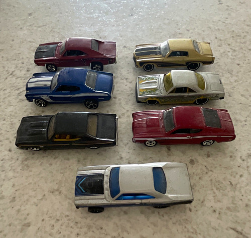 Hot wheels diecast car - wheels,