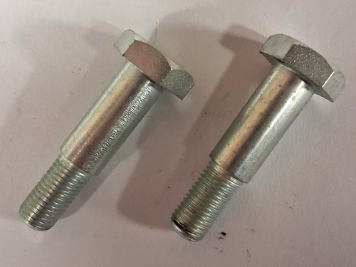 Bsa b44vs battery tray bolts - battery,
