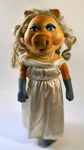 Rare vintage 1976 miss - miss, piggy