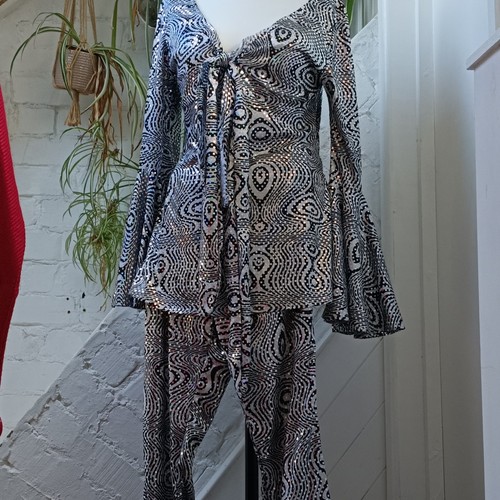 Dancing queen costume - queen, ladies