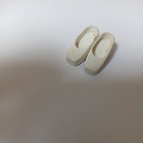 White shoes for sindy - for, dolls