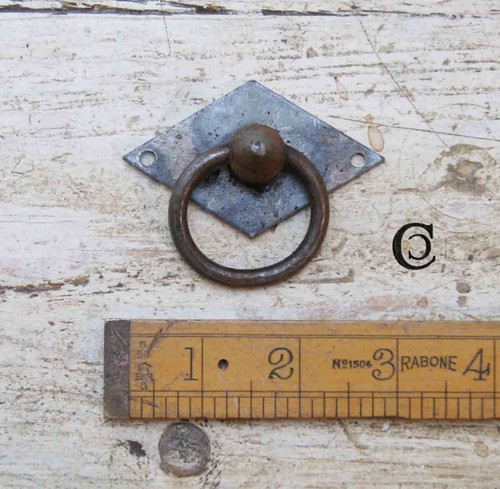 Antique iron diamond - iron,