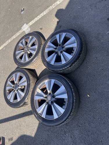 Nissan pulsar 2014 - 2014-1018, wheels