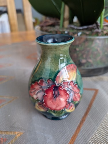 Moorcroft small orchid pattern - moorcroft,