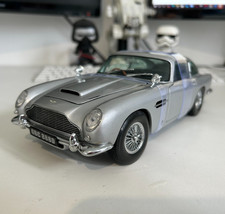 Aston Martin DB5 Sunstar 1:18