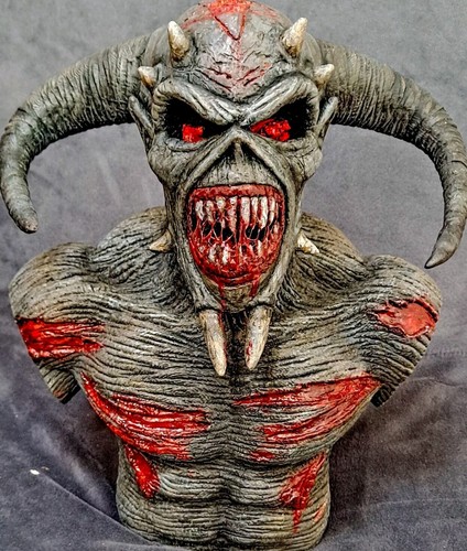 Iron maiden 22cm custom eddie - 22cm,