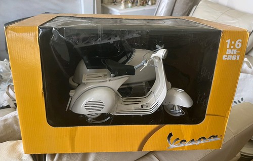 Vespa piaggio 150 with sidecar - 150,