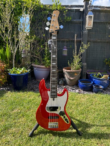 Sire marcus miller - sire, 5
