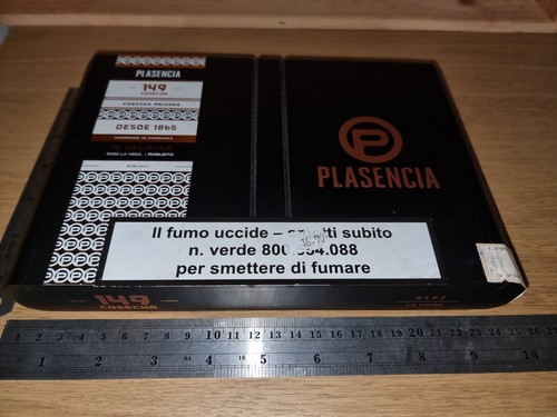 Empty cigar box - , plasencia