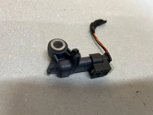 Mercedes benz eqah243 airbag - mercedes-benz,