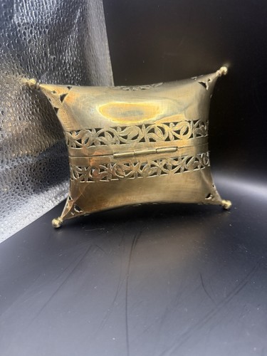 Vintage solid brass - vintage,