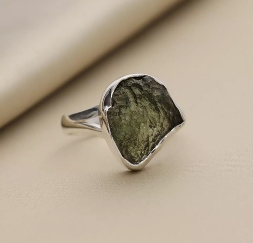 Natural raw moldavite - raw, ring