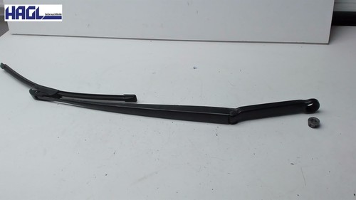 Right windshield wiper arm - right,