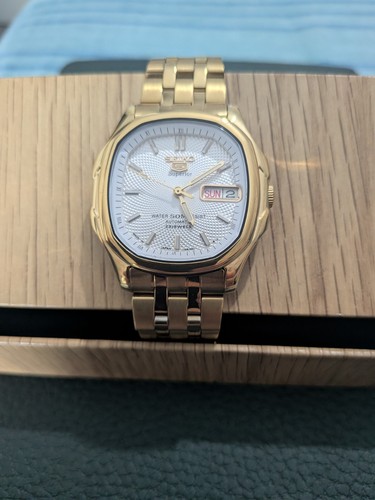 Seiko superior skz035