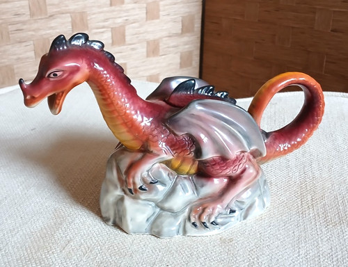 Vintage dragon teapot tony - dragon,