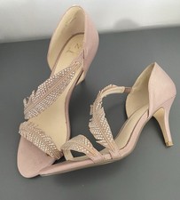 Jenny Packham Pink Shoes With Feather Design Size 6