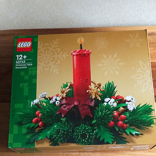 Lego 40743 christmas table - christmas,