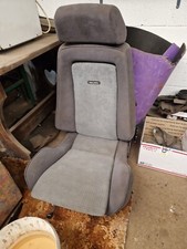 Ford Capri 2.8 Injection seats