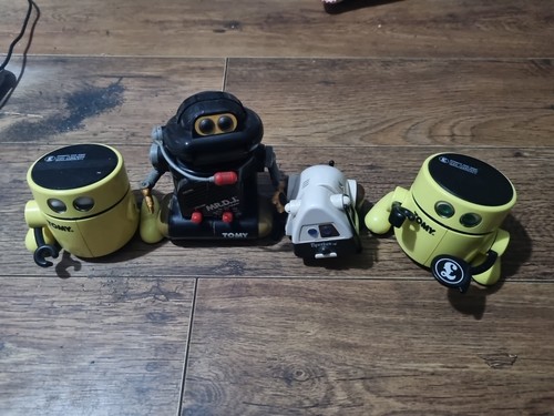 Tomy robots spotbot mr dj - tomy,