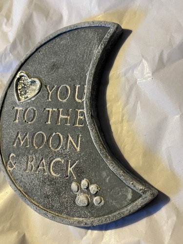 Latex mould make moon - to,
