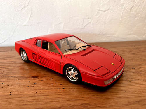 Bburago model car - car, ferrari