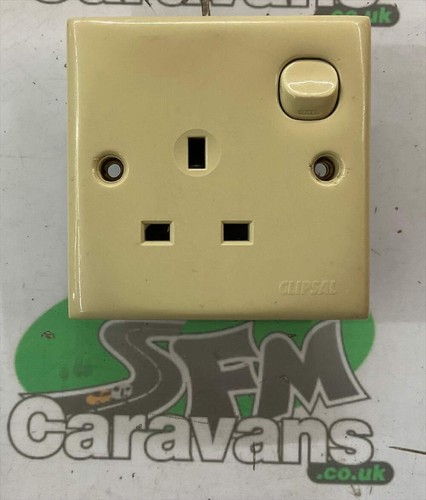 Clipsal 230v mains socket - 230v,