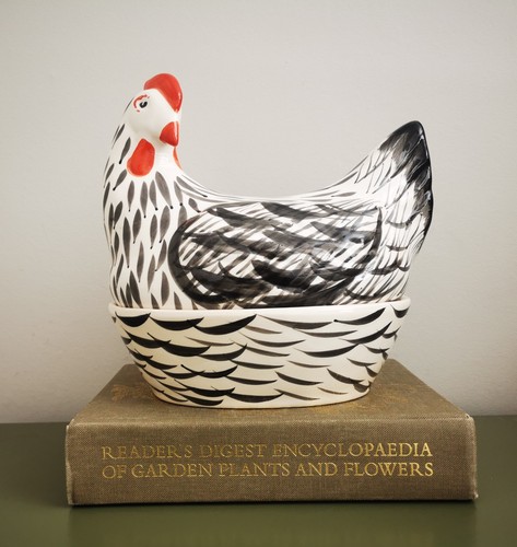 Retro 1990s chicken a - chicken,