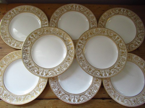 Wedgwood gold florentine - x,