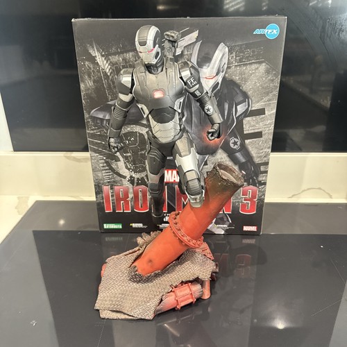 Kotobukiya iron man - iron, war