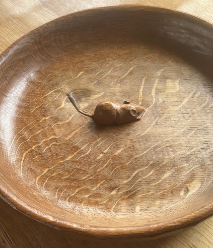 Mouseman robert thompson - mouseman,