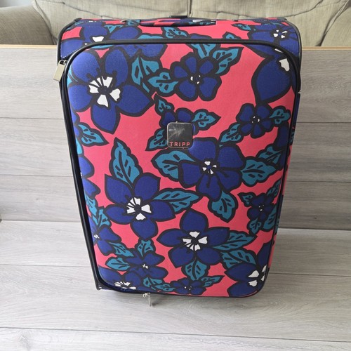 Tripp medium suitcase pink - medium,