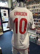 Genuine Denmark Away 2016 Shirt Hummel Men’s Large Christian Eriksen #10