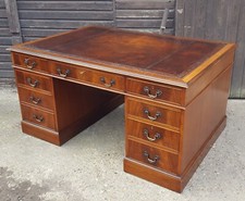 ANTIQUE STYLE MAHOGANY