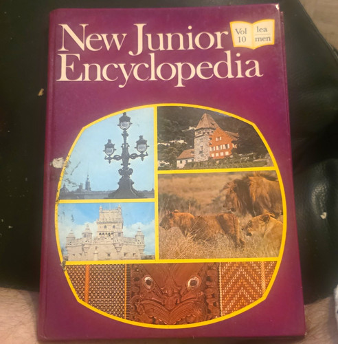 New junior encyclopedia vol - new,