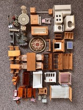 DOLLS HOUSE EMPORIUM