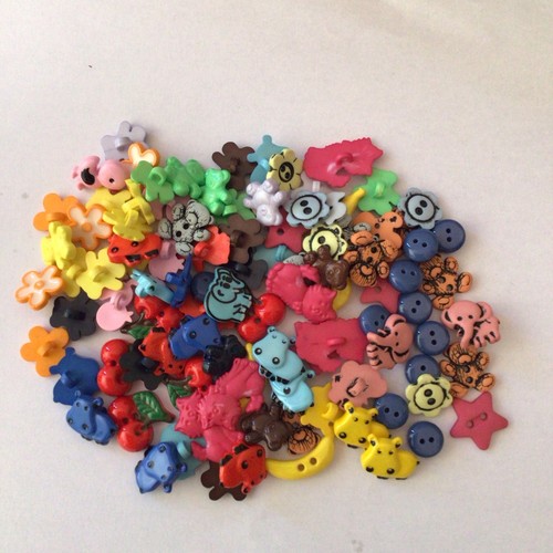 100 mixed novelty shaped - 100,