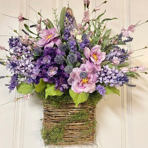 Door hanger basket wreath - hanger,