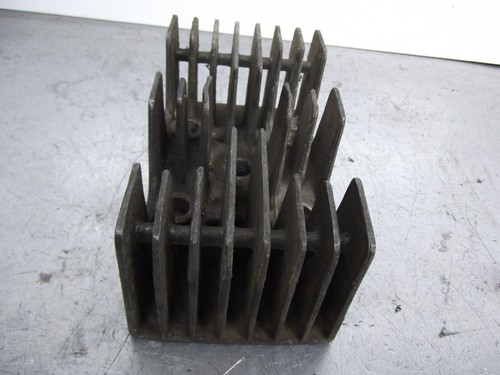 Kawasaki 350 cylinder head - 350,