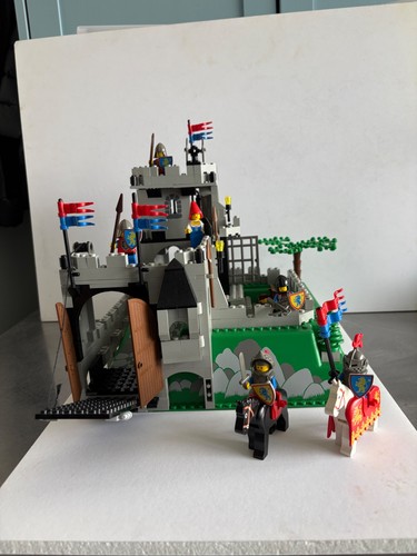 Lego king mountain - lego, king's