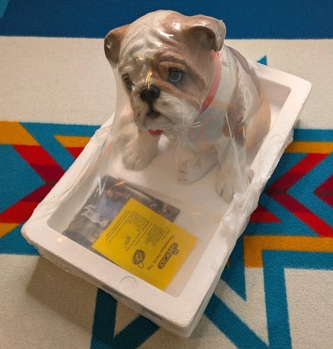 New sandicast english bulldog - new,