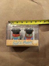 Boston Warehouse Pugly Winter