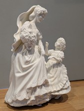 Compton & Wood House, Our Cherished Moments Collection 'the Wedding Day' Figure