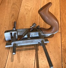 Stanley 13-052 Combination Plane Vintage with One Cutter (Green box above cages)