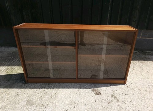 Mid century teak - mid, display