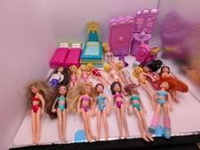 Polly Pocket Bundle  17 Dolls