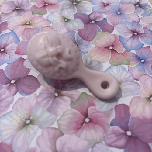 Little pony pale pink - g3,