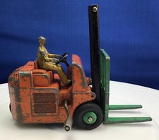DINKY COVENTRY CLIMAX FORKLIFT