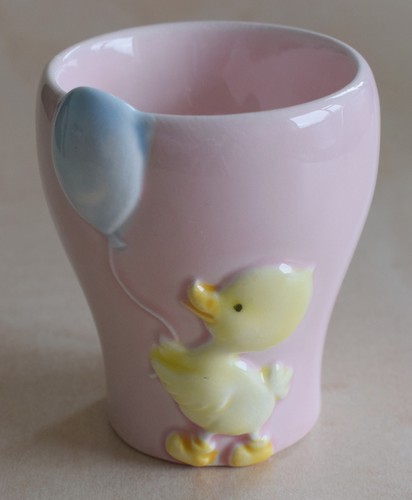 Bird egg cup - -, yellow