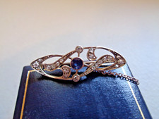 14ct gold Edwardian Diamond and sapphire Brooch 4.2grams  4cm long Used.