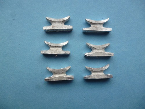 Model boat white metal anvil - white,